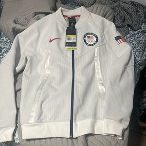 Team USA Olympic Nike jacket small
